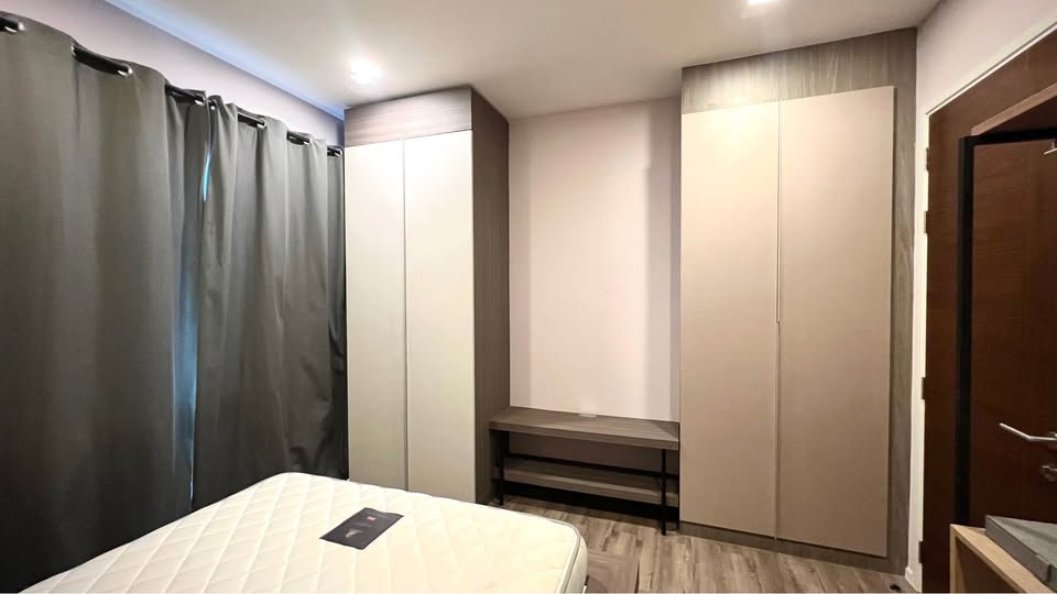 ขายคอนโด Brown Ratchada 32 (บราวน์ รัชดา 32)1 Bedroom Plus (มีเพียง 24 ยูนิตในโครงการ) ขนาด: 34.82 ตร.ม. | ชั้น 3 | ห้องมุม เป็นส่วนตัว ไม่มีคนเดินผ่าน