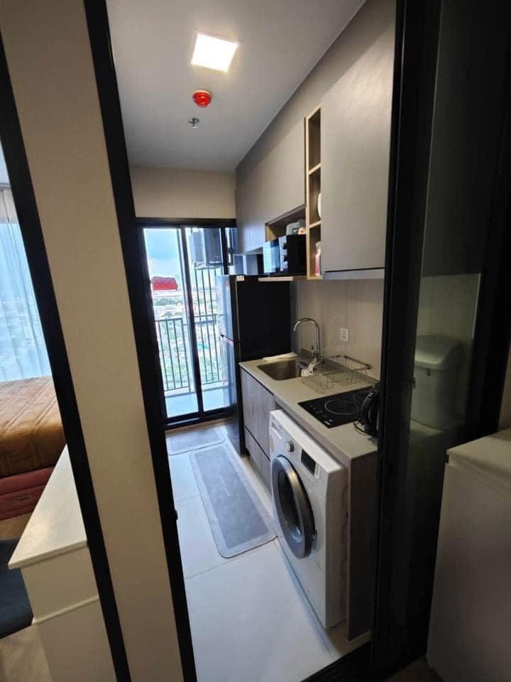 ให้เช่าห้องแบบ Studio 1ห้องน้ำ 1ครัวแยก โซนพื้นที่ MRT เตาปูน คอนโด The Privacy Taopoon Interchange (เดอะ ไพรเวซี่ เตาปูน อินเตอร์เชนจ์) ขนาดห้อง 24 ตรม. ชั้น 24