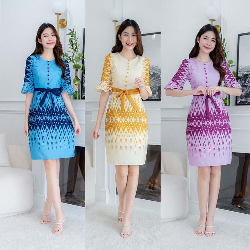 kudapy เดรสสั้นสีฟ้า/สีม่วง/สีเหลือง ลายไทยแขนกระดิ่งผูกเอว
