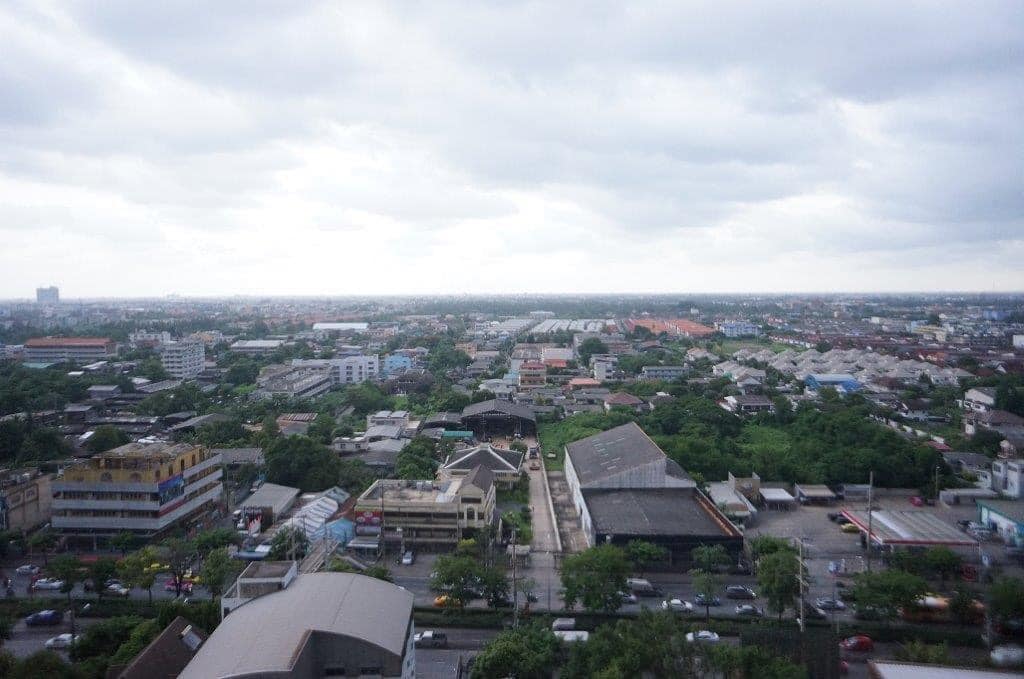 Fuse Sense Bangkae ให้เช่าเฟอร์เครื่องใช้ไฟฟ้าครบวางจองก่อนได้ สอบถามแอด Line ID : Smile-easy