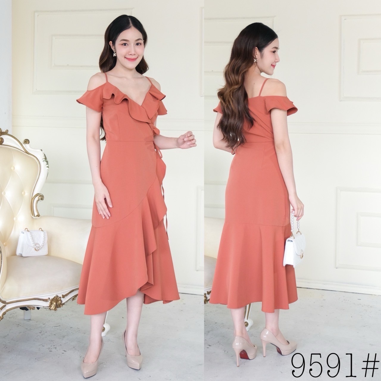 kudapy เดรสยาวสีชมพูตุ่น/สีเขียวมิ้ท์/สีน้ำเงิน/สีชาไทย/สีครีมเบล/สีชมพูเข้ม ผ้าเครปหนา สายเดี่ยวแต่งระบายช่วงแขน กระโปรงหางปลา