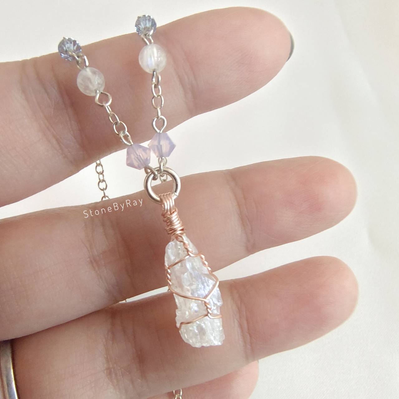 สร้อยคอเงินจี้หินคุนไซต์ Kunzite