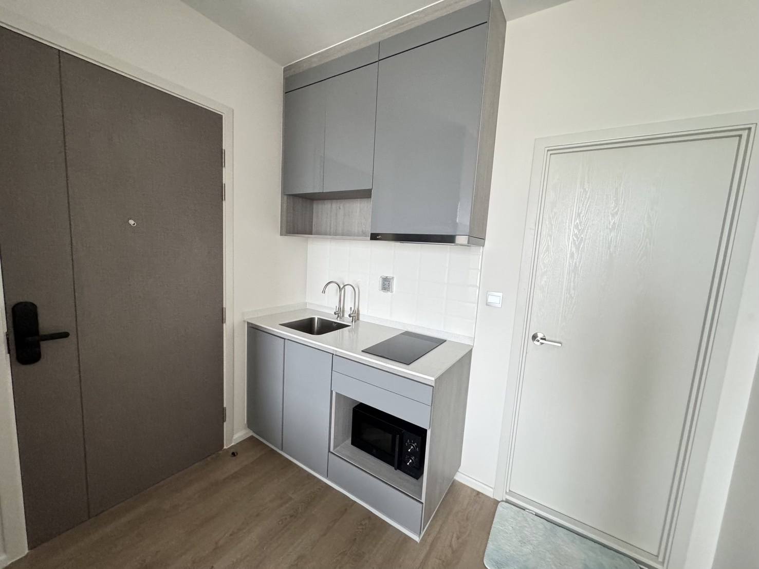 ให้เช่าคอนโด Modiz Rhyme Ramkhamhaeng (โมดิซ ไรห์ม รามคำแหง) โซนพื้นที่ รามคำแหง ห้องแบบ 2ห้องนอน / 1ห้องน้ำ · ขนาดห้อง 35 ตรม. ชั้น 14