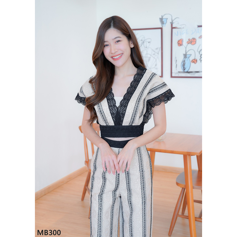 kudapy เซ็ต2 ชิ้น ขายาว ผ้าลูกไม้แขนกุด + กางเกงขายาว สีดำ/สีเขียว ใส่เที่ยว ใส่สบายสวยดูดี