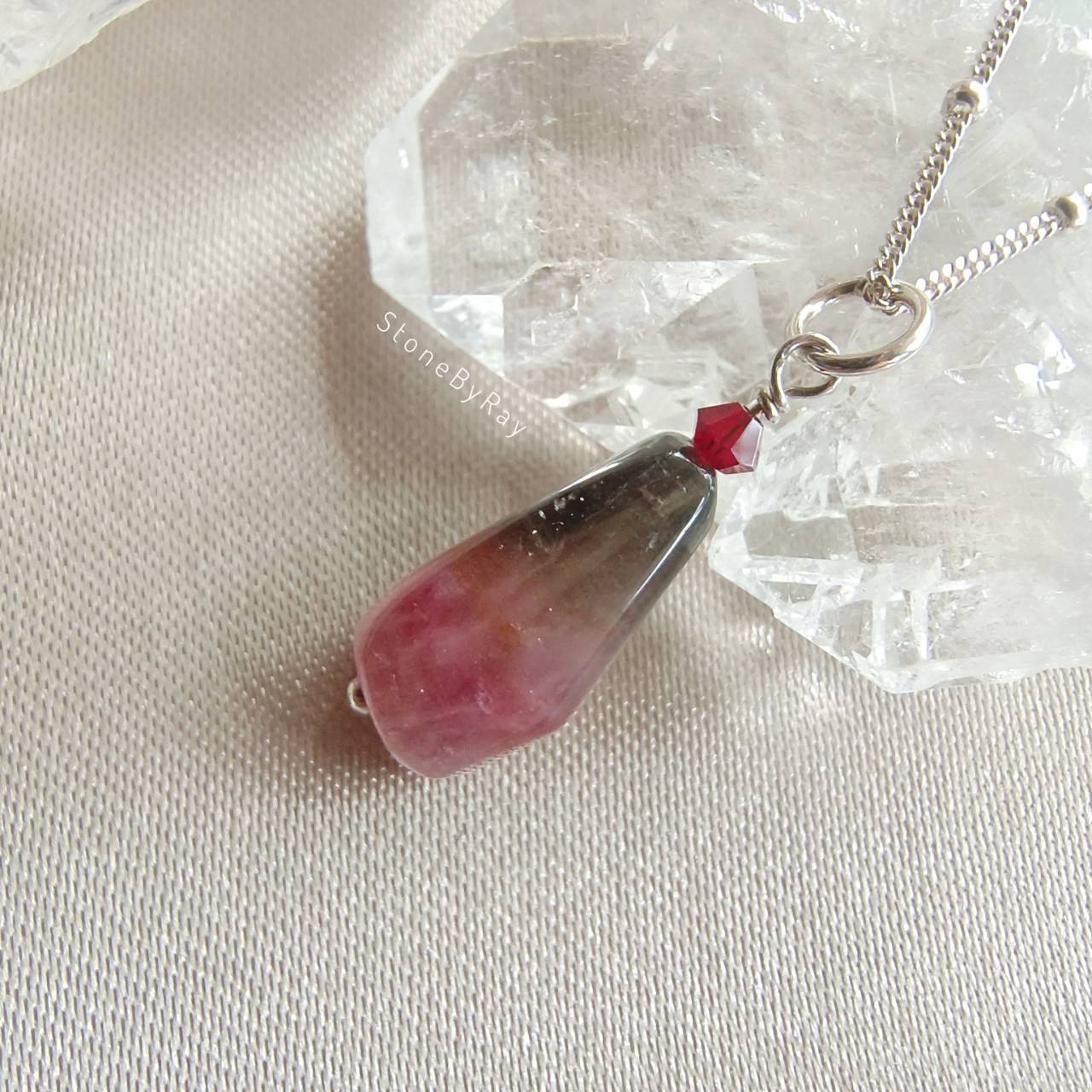 สร้อยคอเงินจี้หินทัวร์มาลีน Tourmaline