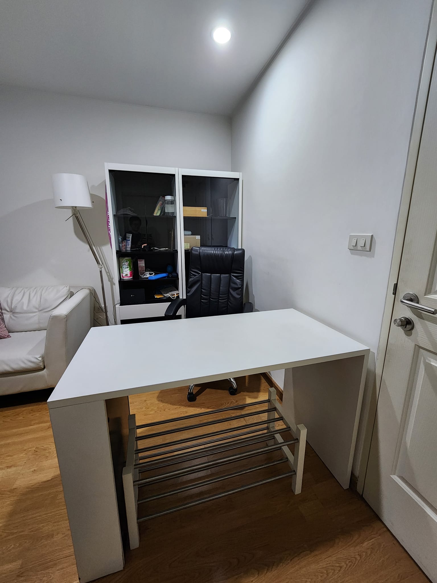 ปล่อยเช่าคอนโด U Delight @ Jatujak Station (ยู ดีไลท์ แอท จตุจักร สเตชั่น) - 1ห้องนอน 1ห้องน้ำ 1ห้องนั่งเล่น 1ห้องครัว - ใกล้ BTSหมอชิต MRTจตุจักร/ช่อง7 กรมขนส่ง - ขนาดห้อง 32 ตรม. ชั้น 11 ตึก B