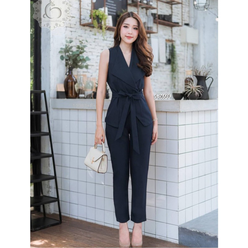 kudapy เสื้อ+กางเกงขายาว เสื้อคอปกสูทสีเทา สีเหลือง ผ่าติดกระดุม 2 เม็ด แกะออกได้ + กางเกงขายาว เอวสม็อคหลัง ตีเกล็ดด้านหน้าทรงสวย