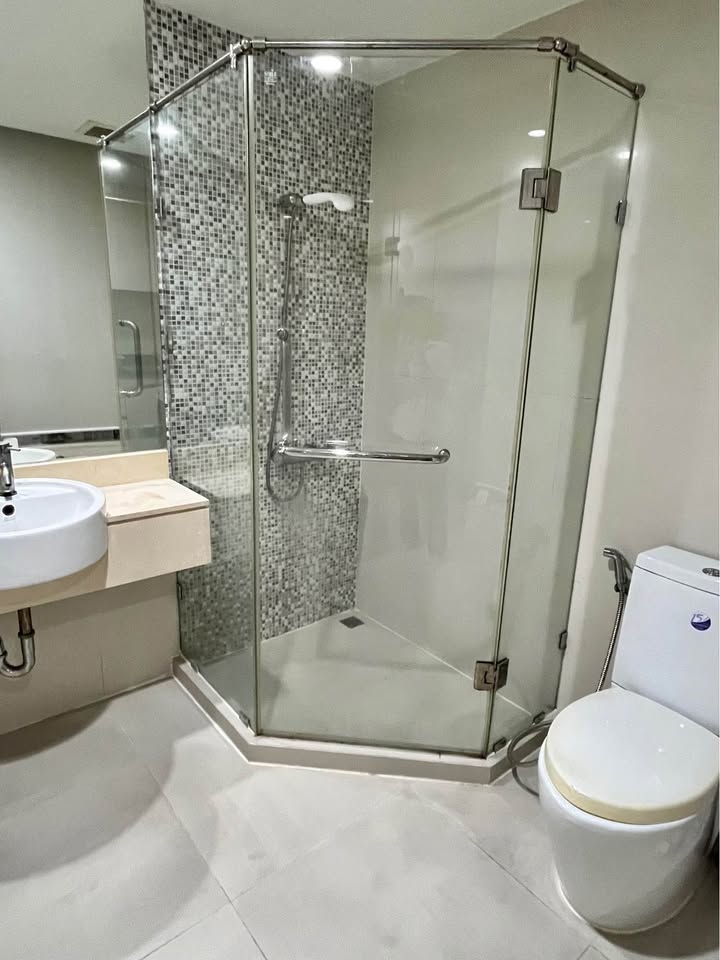 ให้เช่าห้องแบบ Studio 1ห้องน้ำ โซนพื้นที่ ซอยมหาดเล็กหลวง 2 BTS ราชดำรึ คอนโด The Rajdamri (เดอะ ราชดำริ) High Rise ขนาดห้อง 45 ตรม. ชั้น 9