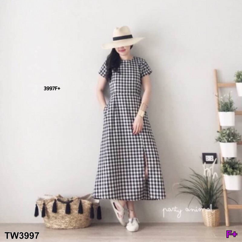 kudapy แม็กซี่เดรส ยาว งานผ้าทอลายสก็อตแขนสั้น ทรงหรู ดูน่ารักฝุุดๆ มีซิปหลัง