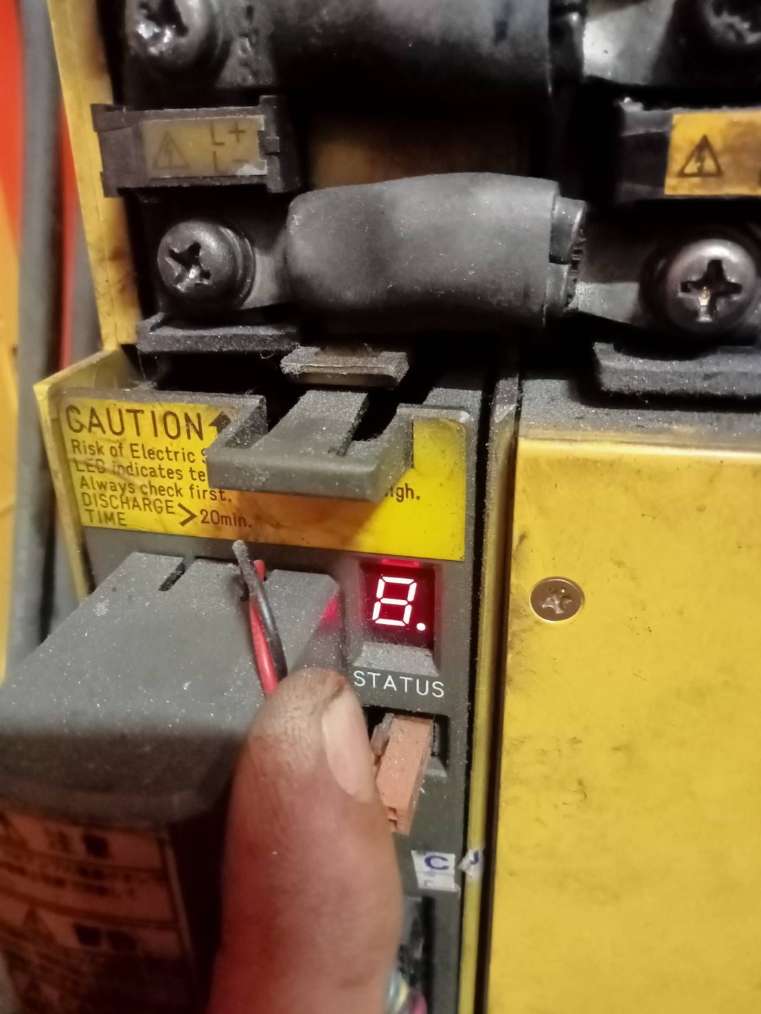 ซ่อม FANUC A06B-6117-H209 ALPHA ISV80/80