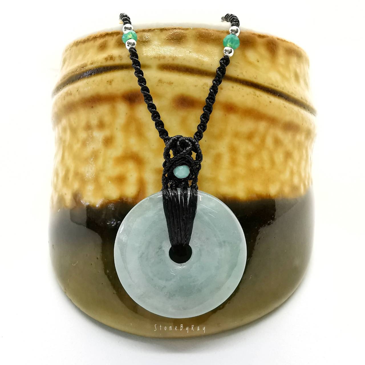 สร้อยคอเชือกถักจี้หินหยกทรงโดนัท(Jade)