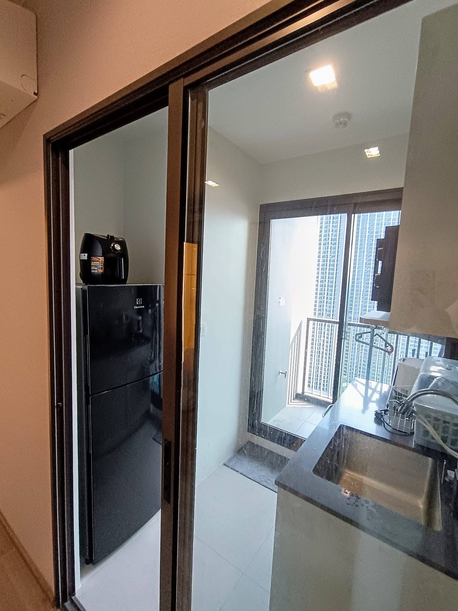 คอนโด The Politan Aqua เดอะ โพลิแทน อควา High Rise โซนพื้นที่ MRT พระนั่งเกล้า ให้เช่าห้องแบบ 1ห้องนอน 1ห้องน้ำ ขนาดห้อง 29 ตรม. ชั้น 35 ตึก A