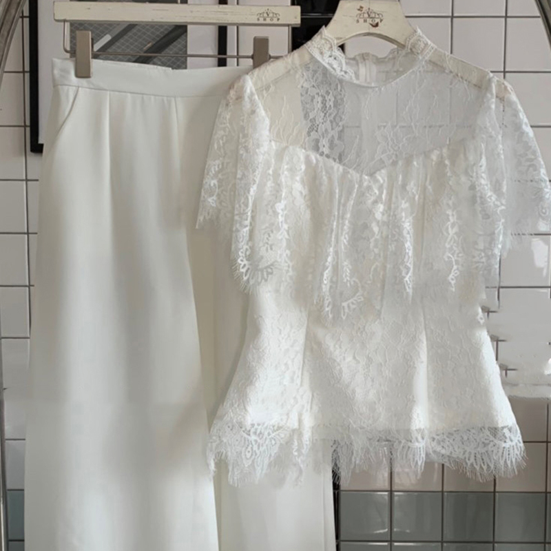 kudapy เซท 2ชิ้น เสื้อลูกไม้+กางเกงขายาว สีขาว/สีชมพู/สีฟ้า/สีทอง แต่งระบายอก