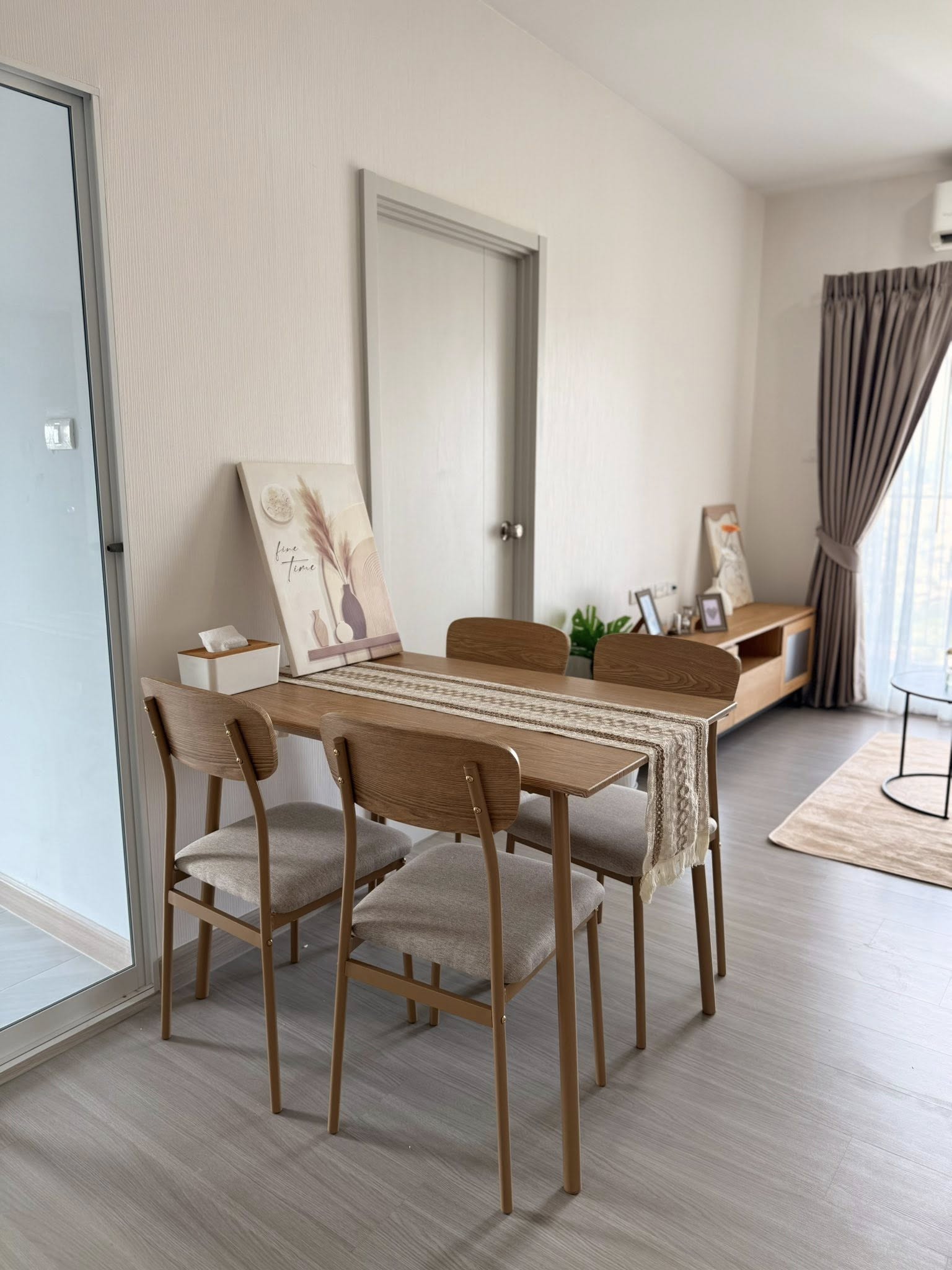 คอนโด Supalai Loft Sathorn-Ratchaphruek (ศุภาลัย ลอฟท์ สาทร – ราชพฤกษ์) High Rise โซนพื้นที่ BTS/MRT บางหว้า ให้เช่าห้องแบบ 2ห้องนอน 1ห้องน้ำ ขนาดห้อง 55 ตรม. ชั้น 23