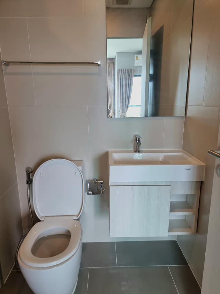 ปล่อยเช่าคอนโด Lumpini Park Phahon 32 (ลุมพินี พาร์ค พหล 32) - ห้องใหม่มือแรก Studio 1ห้องน้ำ - ใกล้ BTS รัชโยธินและเสนานิคม - ขนาดห้อง 24 ตรม. ชั้น 20