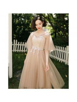 kudapy กล่องสุ่มเดรสไปงาน เดรสไปงานแต่ง แจ้งขนาดไซต์ให้แม่ค้าได้ค่ะ เลือกแบบไม่ได้นะคะ