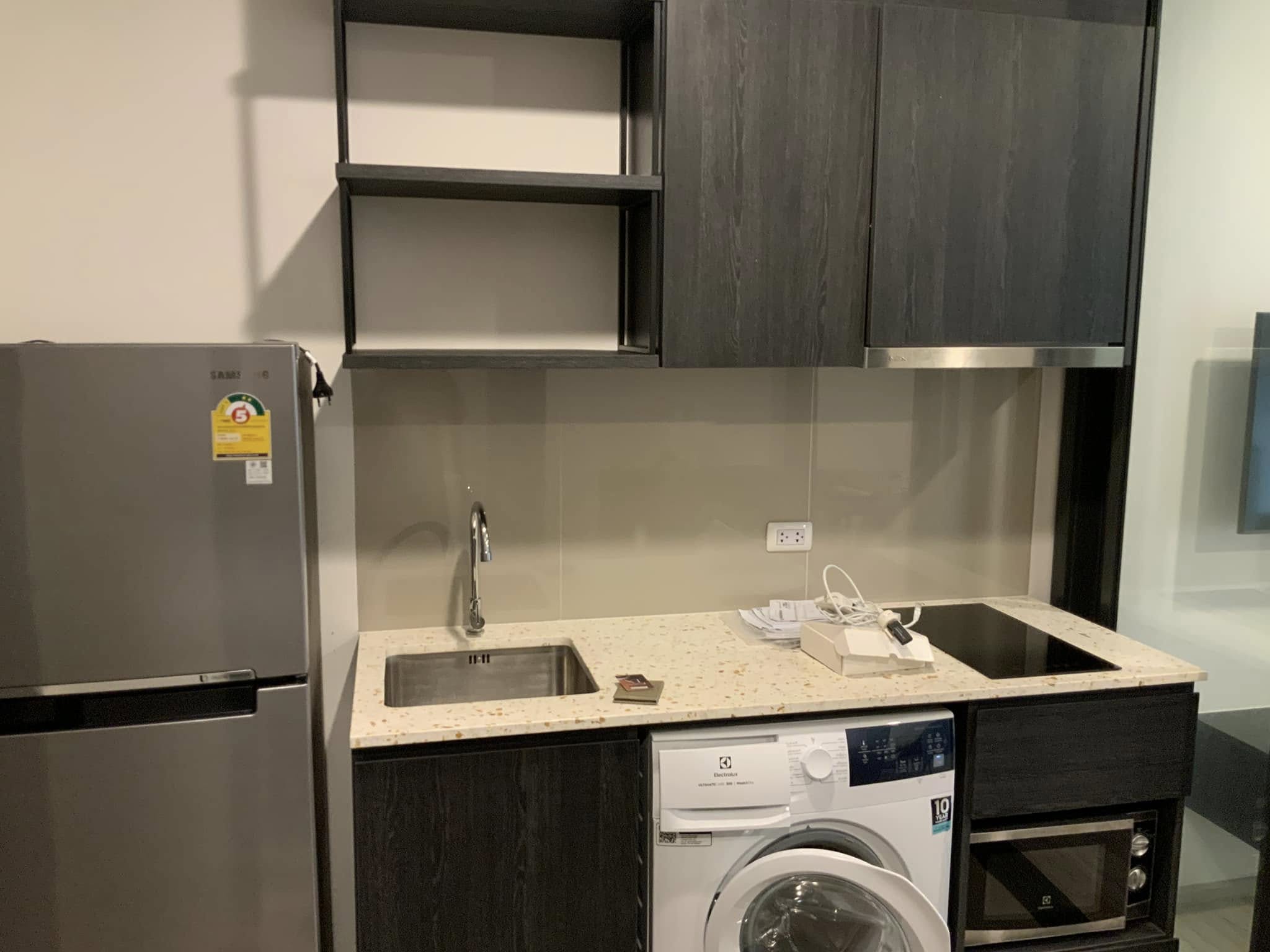 ให้เช่าห้องแบบ 1ห้องนอน 1ห้องน้ำ 1ครัวแยก โซนพื้นที่ MRT ห้วยขวาง คอนโด XT Huaikhwang (เอกซ์ที ห้วยขวาง) ขนาดห้อง 28 ตรม. ชั้น 7 ตึก B