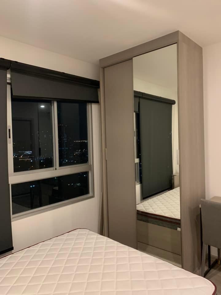 ปล่อยเช่าคอนโด Elio Sathorn - Wutthakat (เอลลิโอ สาทร - วุฒากาศ) - Studio 1ห้องน้ำ - ใกล้ BTS วุฒากาศ - ขนาดห้อง 26 ตรม. ชั้น 21 มีเครื่องซักผ้าอบแห้งในตัว