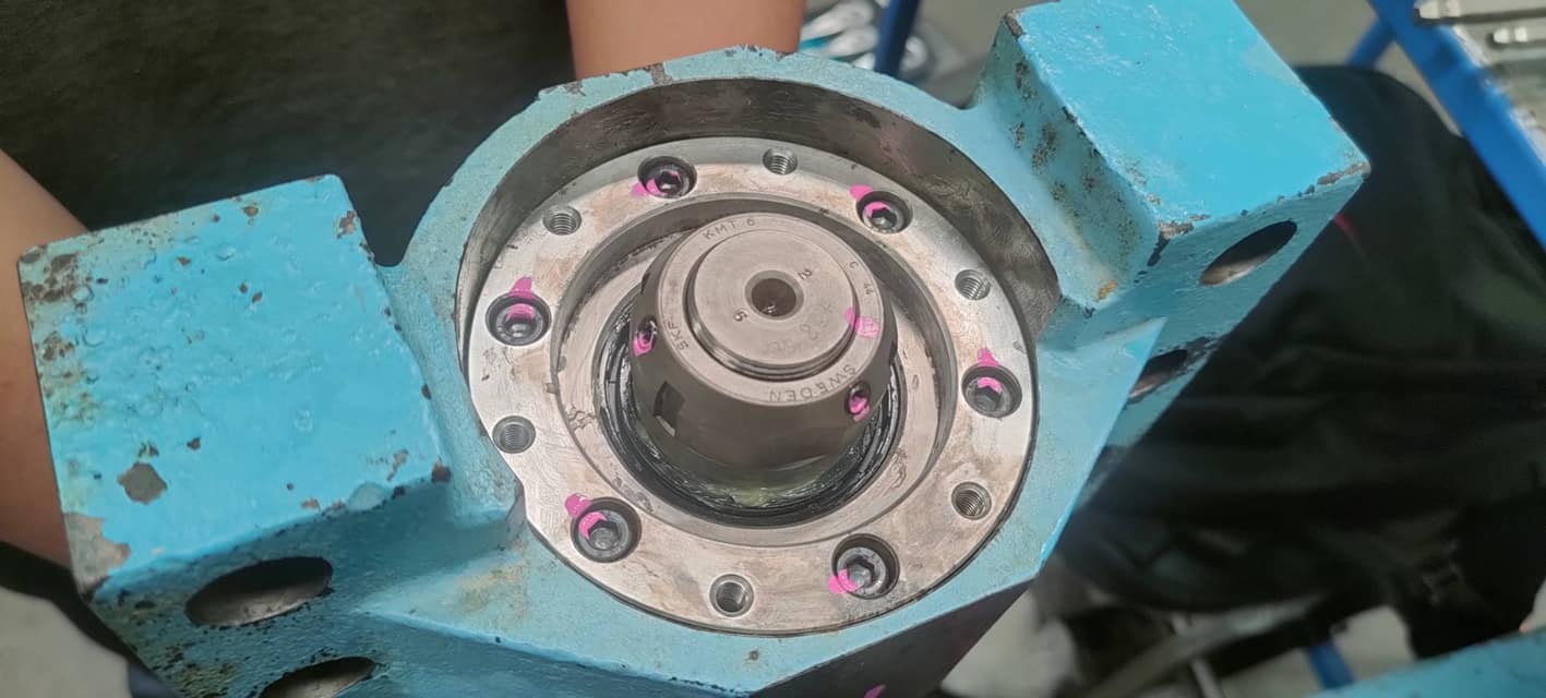 งานMAKINO ทำระบบแมคคานิคส์ X, Y ทำระบบ AUTOMATIC TOOL CHANGER