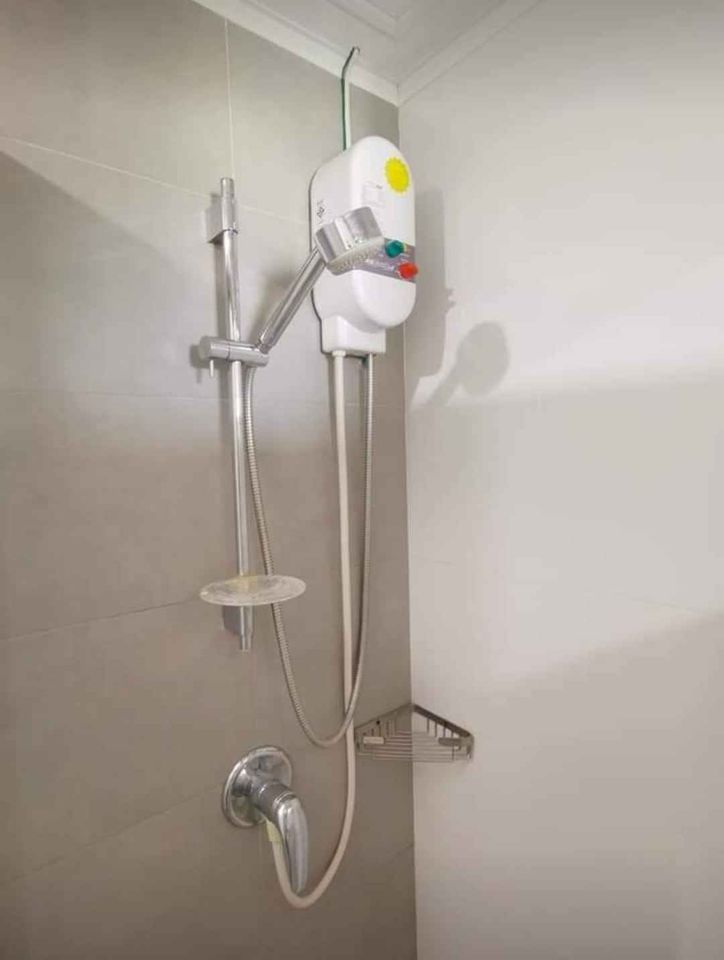 ปล่อยเช่าคอนโด Lumpini Place Ratchayothin (ลุมพินี เพลส รัชโยธิน) - 1ห้องนอน 1ห้องน้ำกั้นโซนเปียก-แห้ง 1ห้องนั่งเล่น - ใกล้ รัชโยธิน/เกษตร ศรีปทุม - ขนาดห้อง 28 ตรม. ชั้น 16 ตึก D วิวโล่งและตึกช้าง ทิศใต้