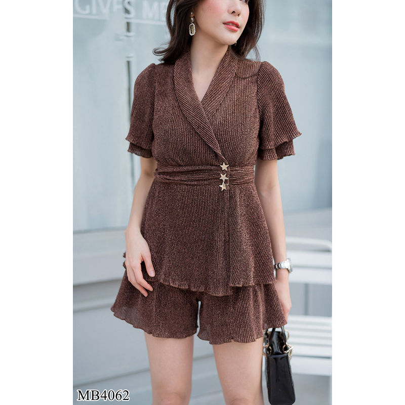 kudapy เซทแขนสั้น+-ขาสั้นผ้าพลีทสีแดง/สีม่วง/สีทอง/สีดำ/สีเขียว ใส่สบายผ้านุ้ม