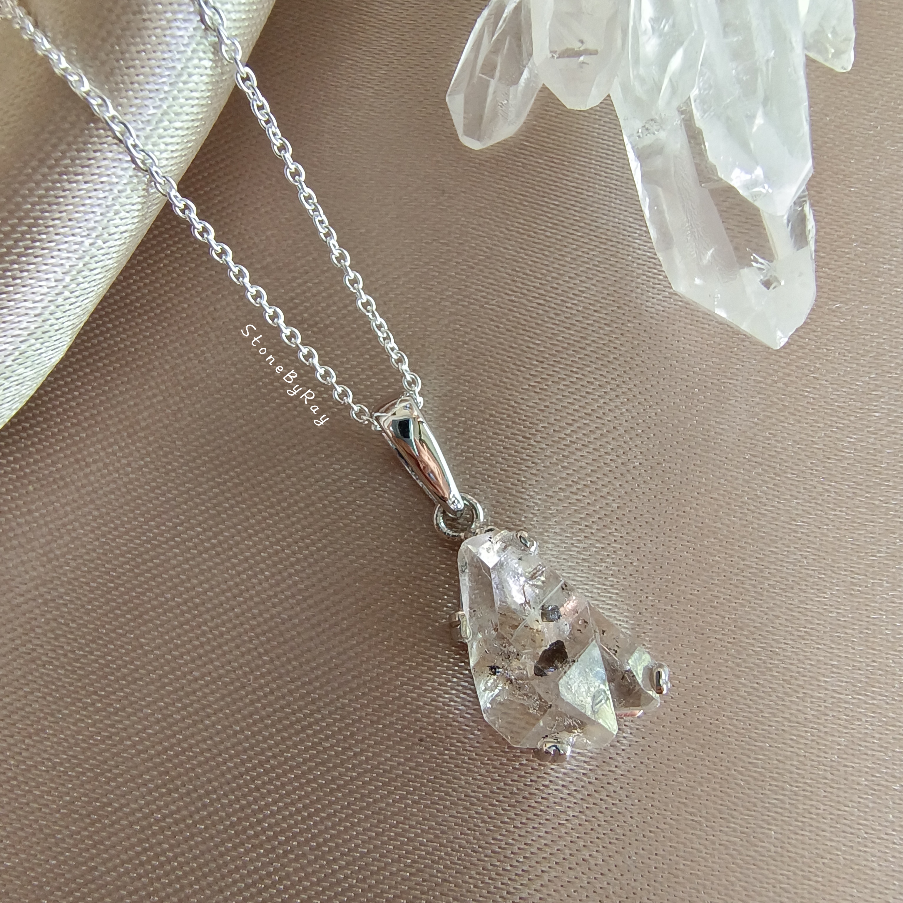 สร้อยคอเงินจี้หินเฮอร์คิเมอร์ไดม่อน Herkimer Diamond
