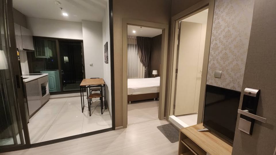 ให้เช่าคอนโด Life Asoke-Rama 9 (ไลฟ์ อโศก พระราม 9) - โซนพื้นที่ MRT พระราม 9 - ห้องแบบ 1ห้องนอน 1ห้องน้ำ 1ครัว - ขนาดห้อง 33 ตรม. ชั้น 23 ตึก B