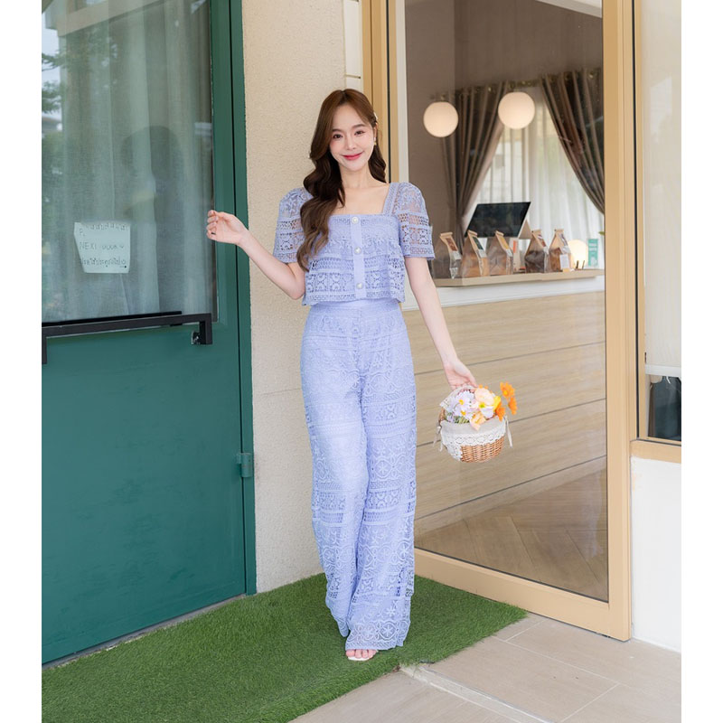 kudapy เซตเสื้อสีครีม/สีม่วง เสื้อครอปลูกไม้แต่งแขนตุ๊กตากิมมิคกางเกงขายาว