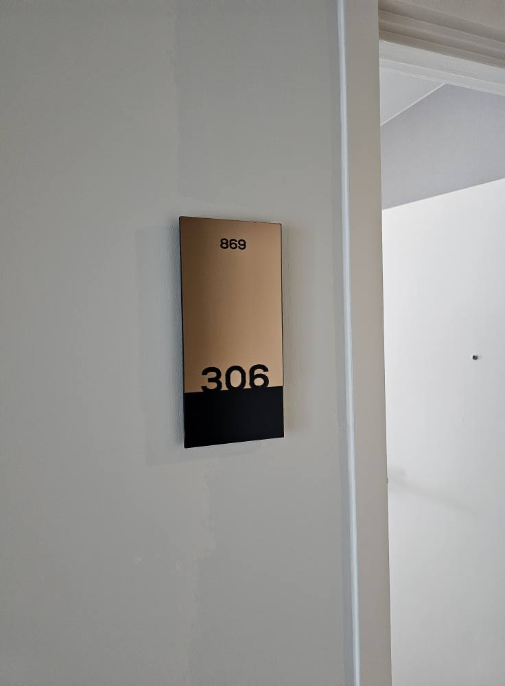 ให้เช่าคอนโด The Tree Hua mark Interchange (เดอะ ทรี หัวหมาก อินเตอร์เชนจ์) - โซนพื้นที่ MRT ลำสาลี รามคำแหง เดอะมอลล์ - ห้องแบบ 2ห้องนอน 2ห้องน้ำ - ขนาดห้อง 42 ตรม. ชั้น 18 ตึก C จอดรถได้ 1 คัน