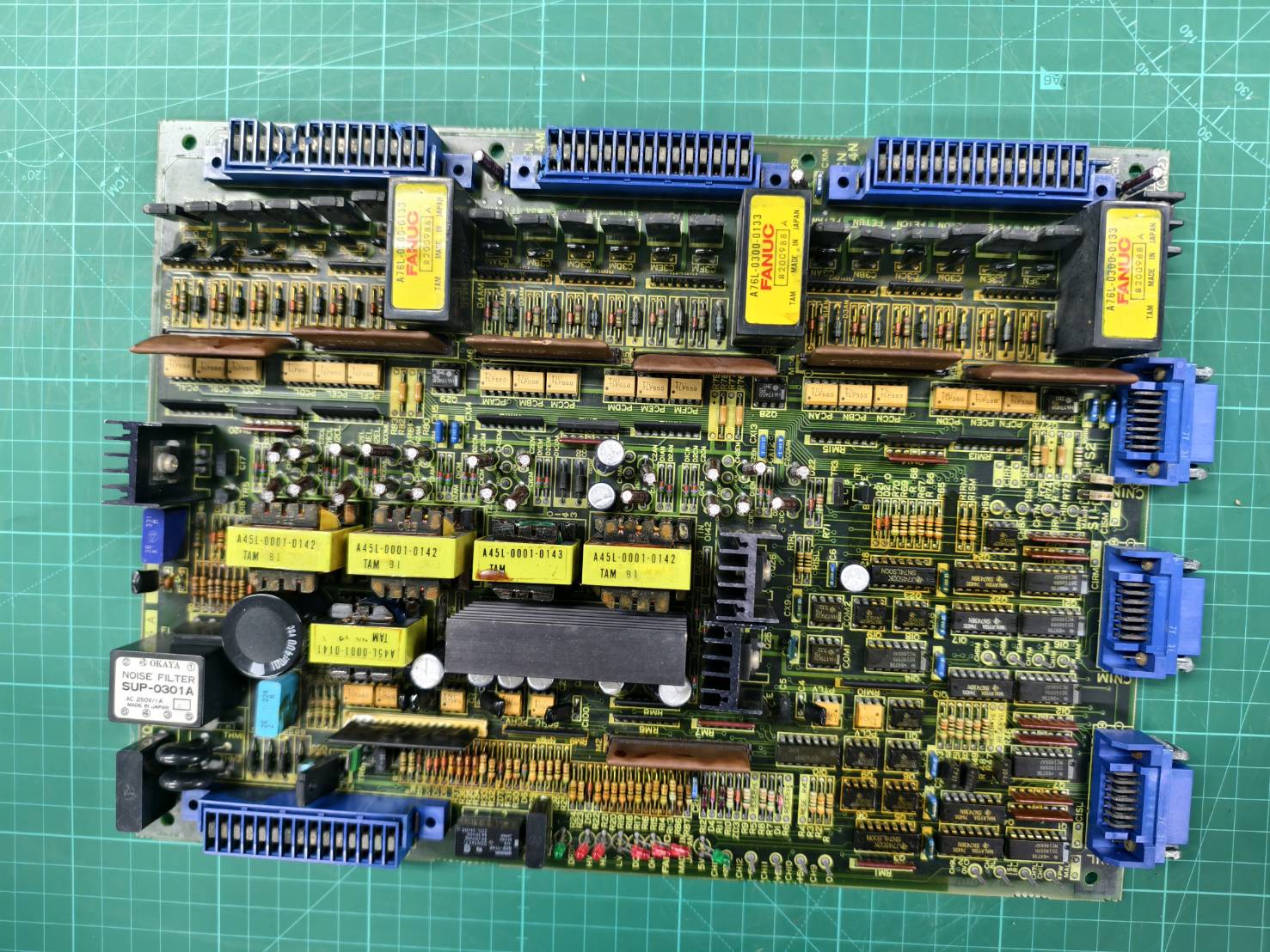 FANUC A16B-1100-0280 SERVO DRIVE CONTROL BOARD