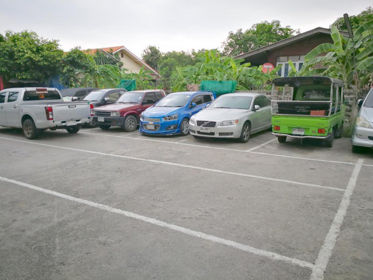 Nirun Condo 5Floor Corner 25 sqm.Bts Bangchak Sukhumvit 93 0909897810