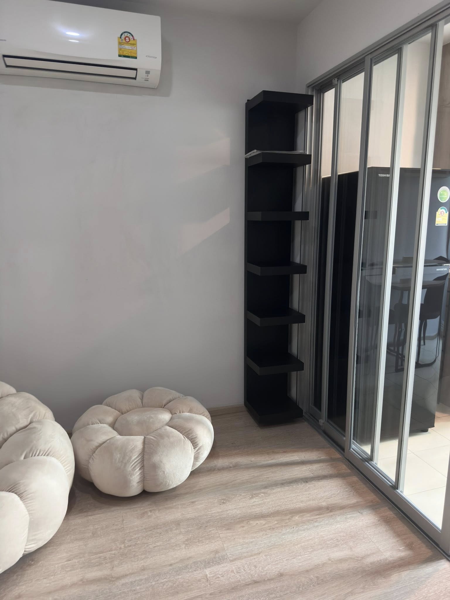 ให้เช่าคอนโด Elio Del Moss Phaholyothin 34 (เอลลิโอ เดล มอสส์ พหลโยธิน 34) 1ห้องนอน / 1ห้องน้ำ ขนาด 30 ตรม. ชั้น 3 ตึก D ค่าเช่า 12,000 ต่อเดือน รถไฟฟ้าBTSเสนานิคม/เกษตร