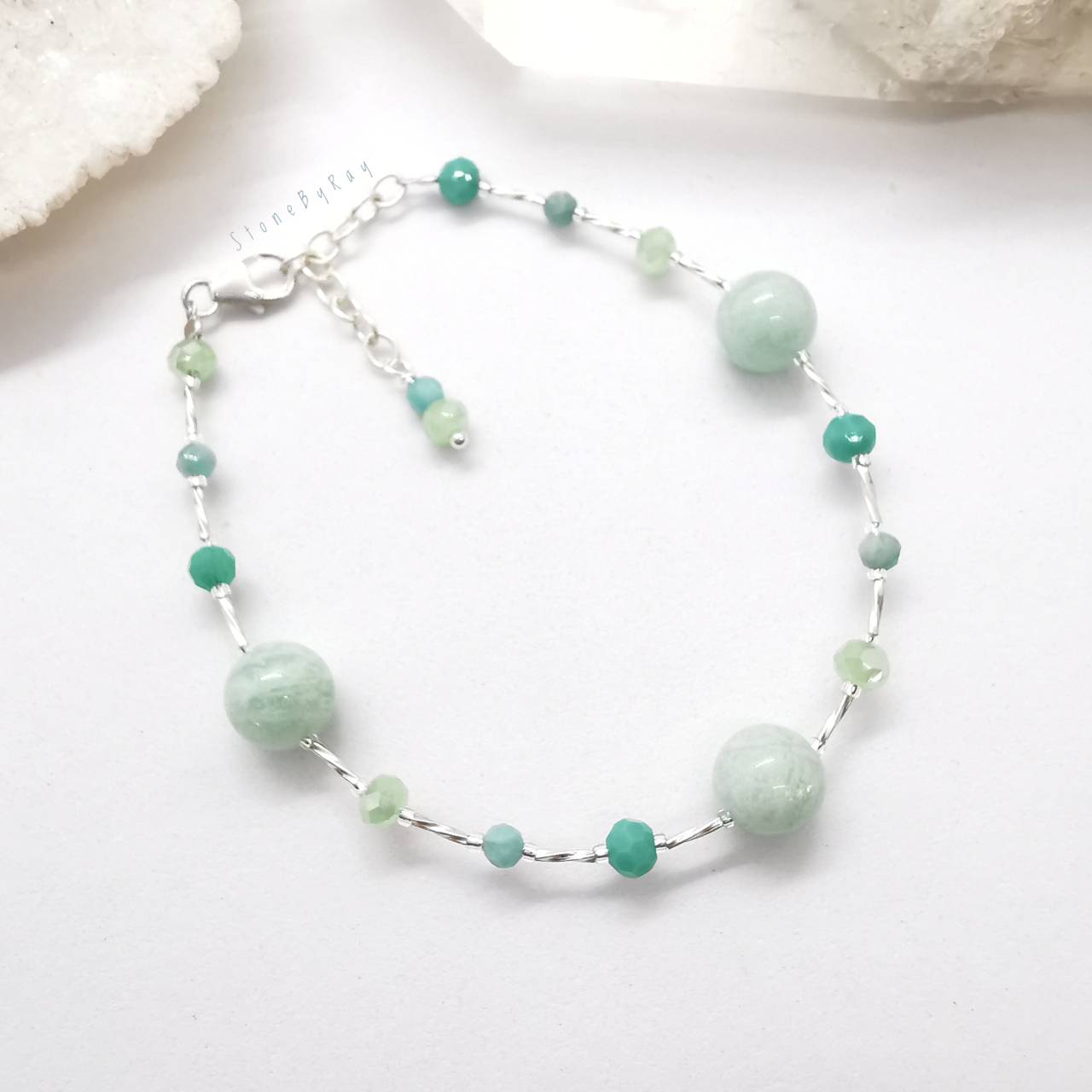 สร้อยข้อมือเงินหินอมาโซไนท์สีเขียวมินต์ Amazonite