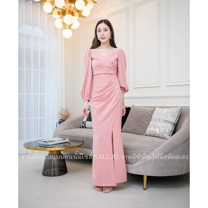 kudapy เดรสราตรีแขนยาวปาดคอวีสีแดง/สีเขียว/สีชมพู ผ่าสูงข้าง งานสวยคุ้มราคา ซิปหลังมีซับใน เริ่ดมากก