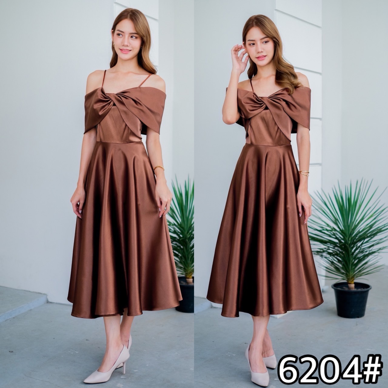 kudapy เดรสสั้นเปิดบ่า เนื้อผ้าดัชเชสอัดกาว ผ้าเงาสวย อยู่ทรง ทวิชช่วงอก มีสายคาดบ่าให้ คัตติ้งเริศแบบอลัง กระโปรงทรงบาน ความยาวครึ่งเข้ง