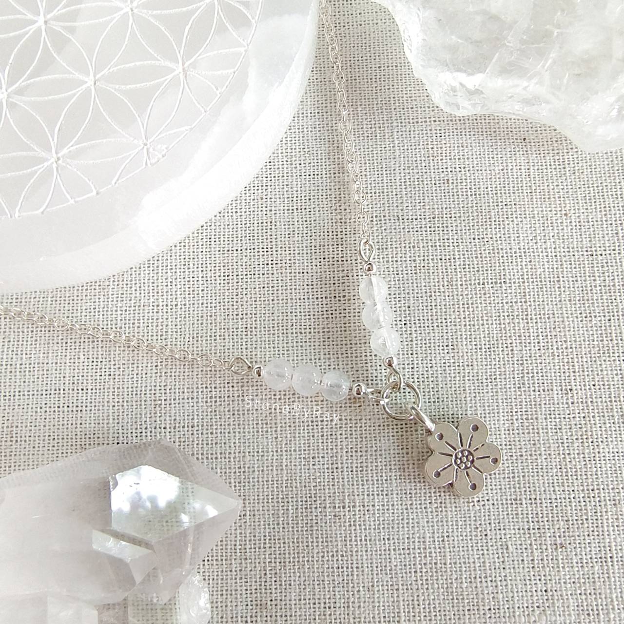 สร้อยคอเงินหินมูนสโตน+จี้เงินแท้รูปดอกบ๊วย Moonstone