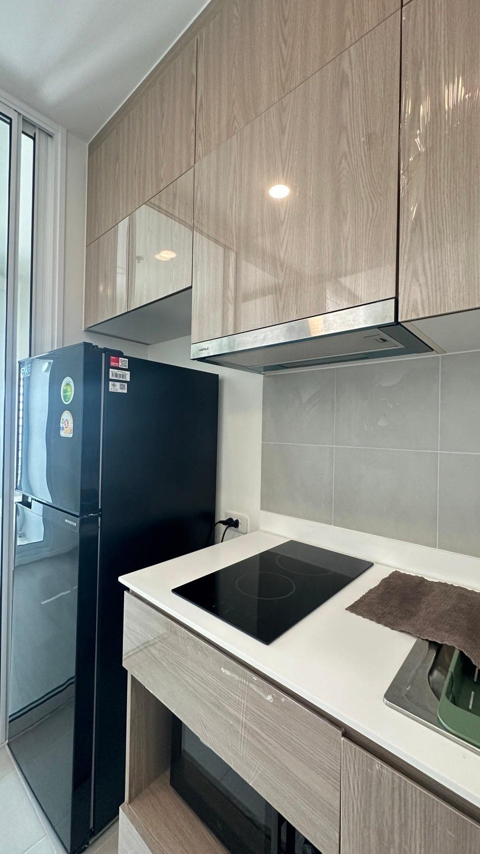 ให้เช่าห้องแบบ 1ห้องนอน 1ห้องอเนกประสงค์(ทำ2นอนได้) 1ห้องน้ำ โซนพื้นที่ MRT บางพลัด คอนโด De LAPIS Charan 81 (เดอ ลาพีส จรัญ 81) ขนาดห้อง 35 ตรม. ชั้น 28