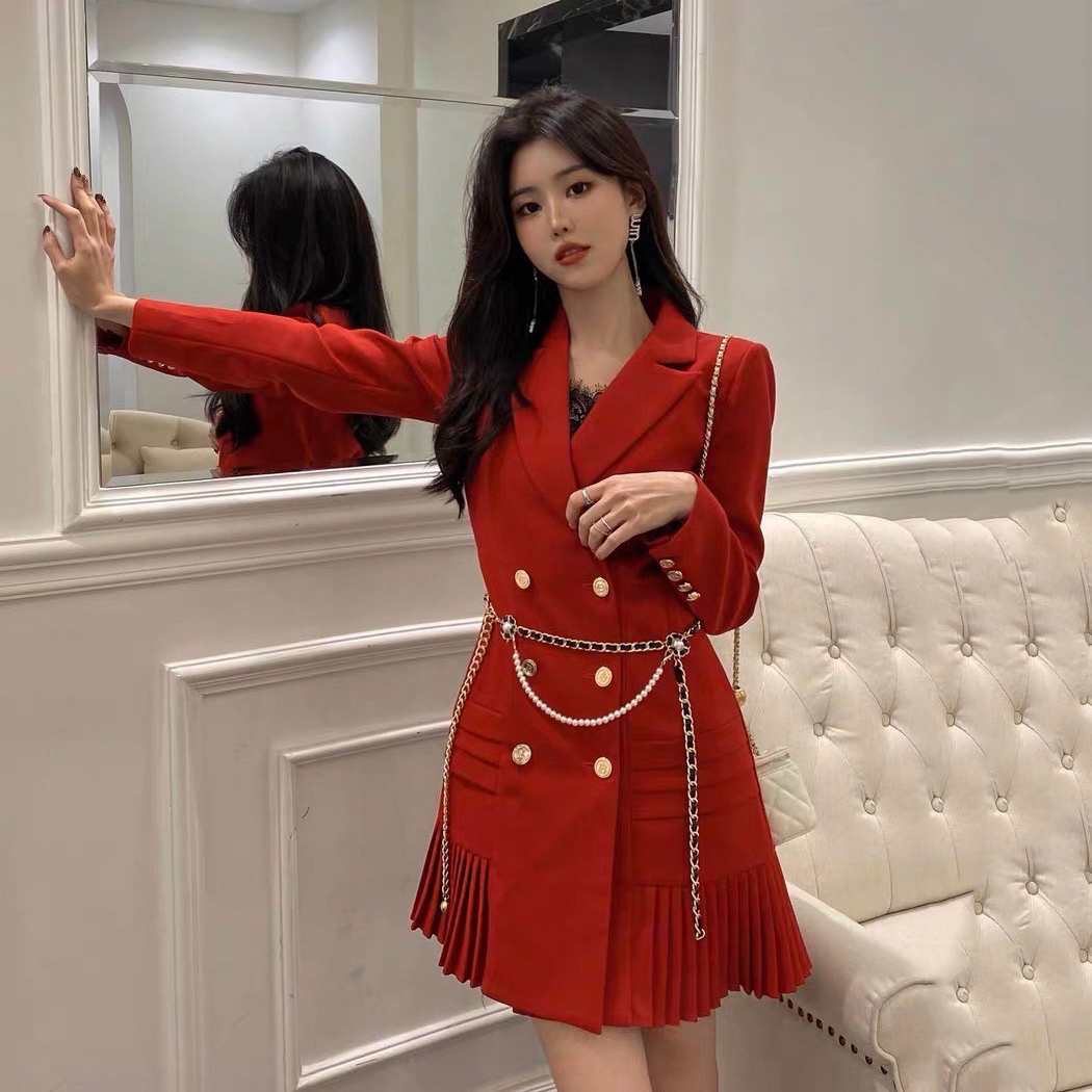 kudapy เดรสสูทกระดุมทองคอปก แขนยาว สีแดง สีชมพู สีดำ สีขาว งานสวยเรียบหรู เพิ่มความน่ารักด้วยเข็มขัด งานหนาอยู่ทรง รับประกันงานสวยจริงค่ะ