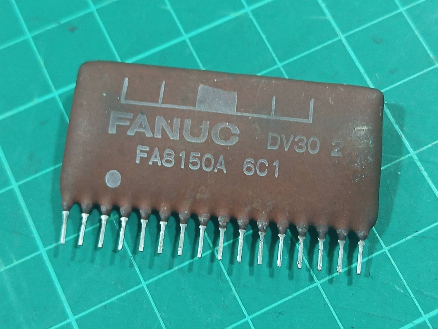 FANUC DV30 FA8150A IC HYBRIDE