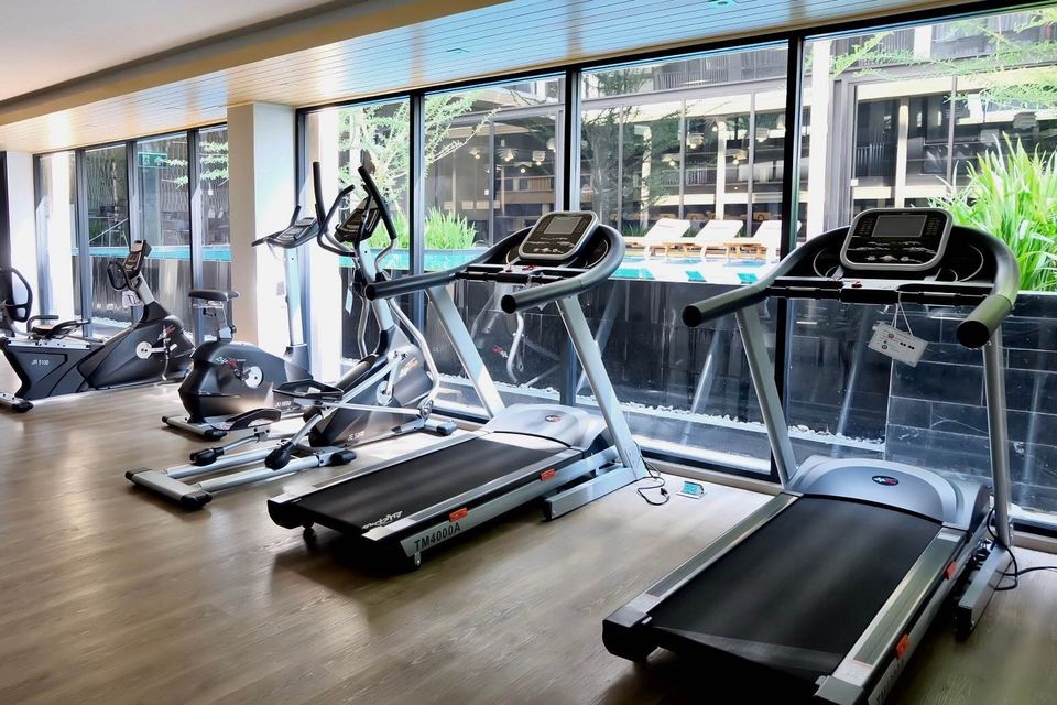 ปล่อยเช่าคอนโด Felic Condo Ladprao Wanghin 79 (เฟลิค คอนโด ลาดพร้าว วังหิน 79) - 1ห้องนอน 1ห้องน้ำ 1ห้องนั่งเล่น - ใกล้ โลตัสวังหิน เดอะแจ้ส แม็คโคร - ขนาดห้อง 27 ตรม. ชั้น 8 วิวสระว่ายน้ำ