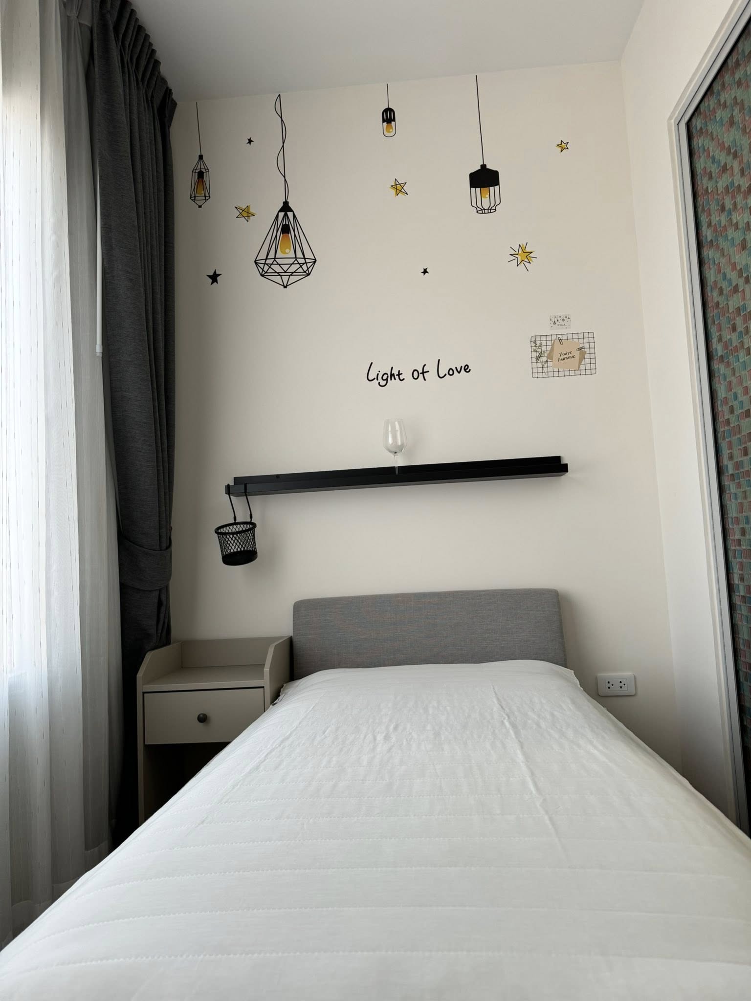 คอนโด Niche Mono Ramkhamhaeng (นิช โมโน รามคำแหง) High Rise โซนพื้นที่ รามคำแหง MRT รามคำแหง 34 ให้เช่าห้องแบบ 2ห้องนอน 1ห้องน้ำ ขนาดห้อง 40 ตรม. ชั้น 9