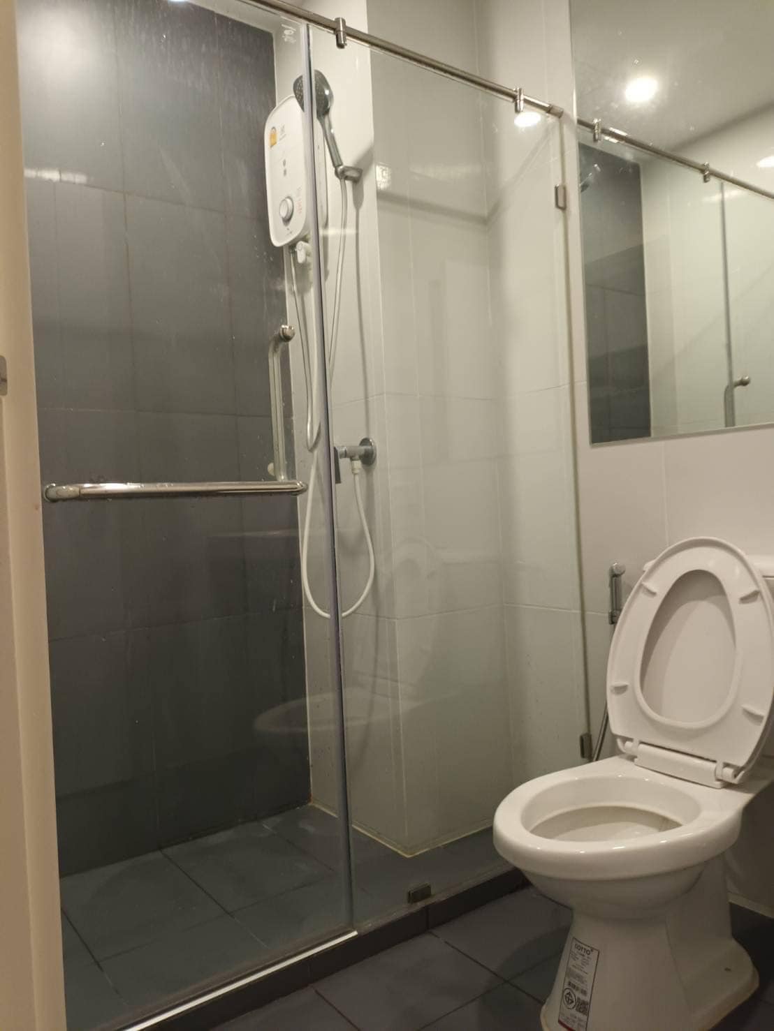 ให้เช่าคอนโด ดิ ออริจิ้น ราม 209 อินเตอร์เชนจ์ (The Origin Ram 209 Interchange) - ตกแต่งเฟอร์ครบห้องน่าอยู่มีเครื่องซักผ้า