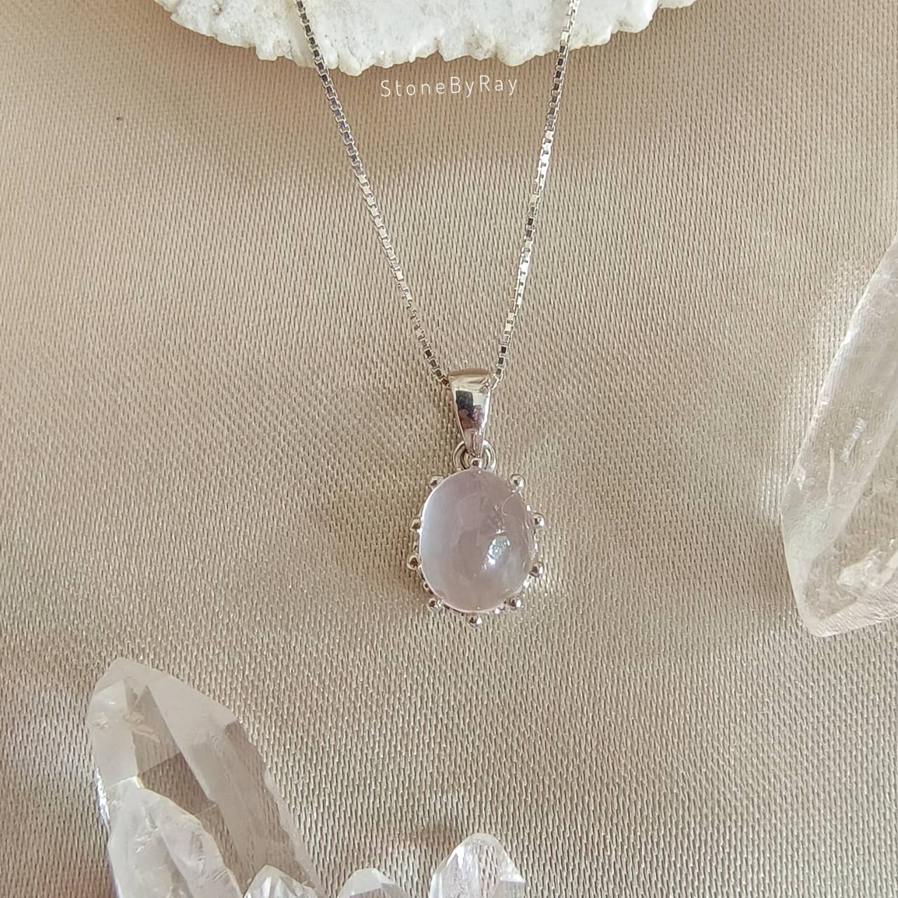 สร้อยคอเงินจี้หินโรสควอตซ์ Rose Quartz