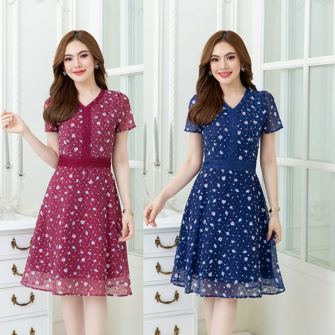 kudapy เดรสสั้นสีกร/สีแดง ผ้าชีฟองเทคเจอร์นูนพิมพ์ลาย ดีเทลแต่งลูกไม้รอบคอและเอว แพทเทิร์นเรียบง่าย ใส่สบาย