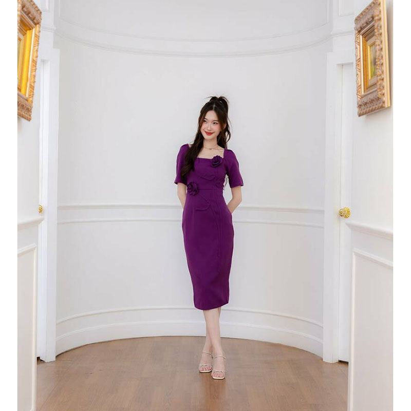 kudapy เดรสสั้นสีดำ/สีชมพู/สีม่วง เดรสยาวคอเหลี่ยมติดดอกไม้ ใส่ออกงาน ใส่ทำงานสวยดูดี