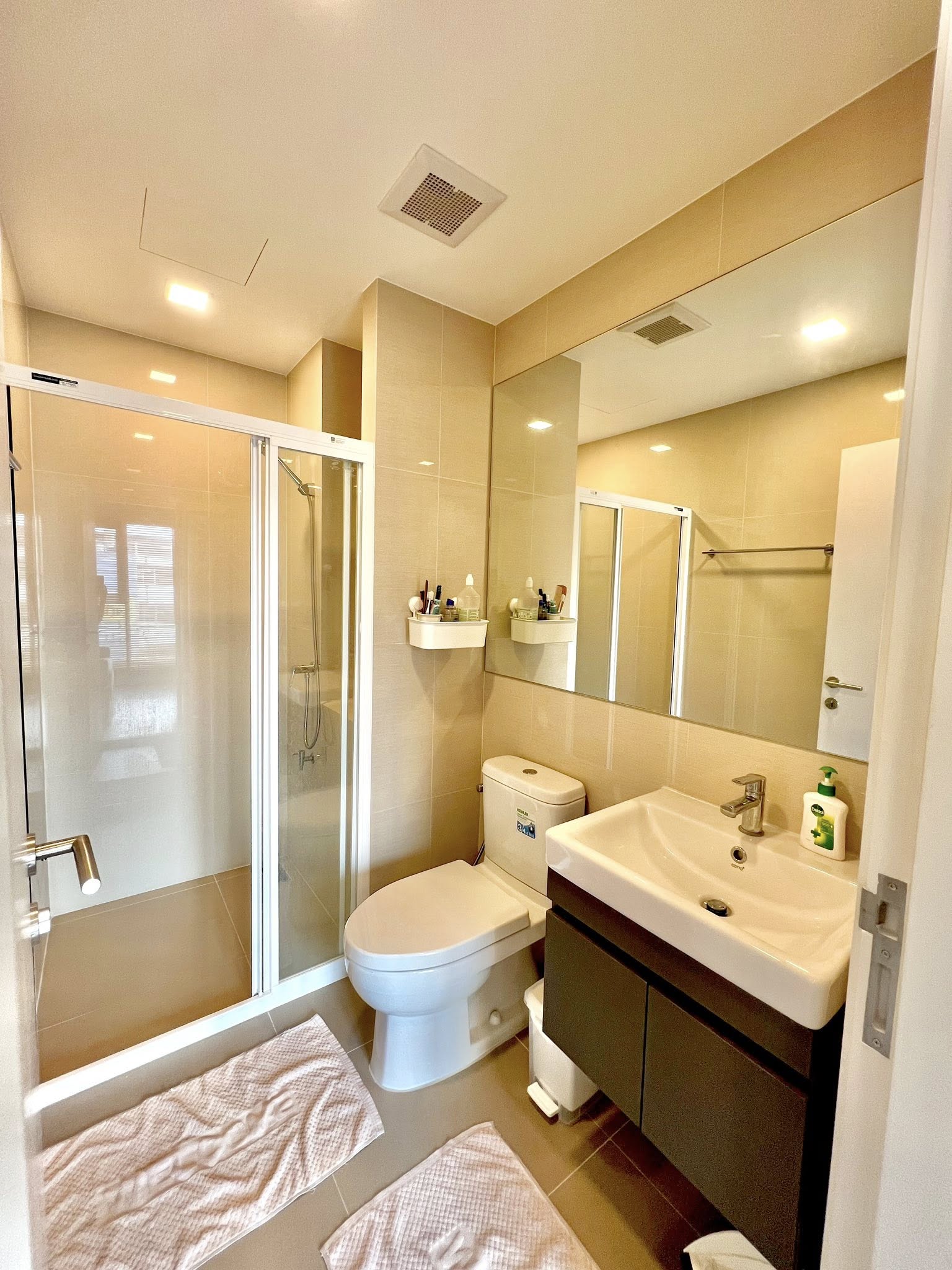 High Rise โซนพื้นที่ BTS อ่อนนุช ให้เช่าห้องแบบ 2ห้องนอน 1ห้องน้ำ 1ครัวปิด คอนโด Modiz Sukhumvit 50 (โมดิซ สุขุมวิท 50) ขนาดห้อง 35 ตรม. ชั้น 4 ตึก A