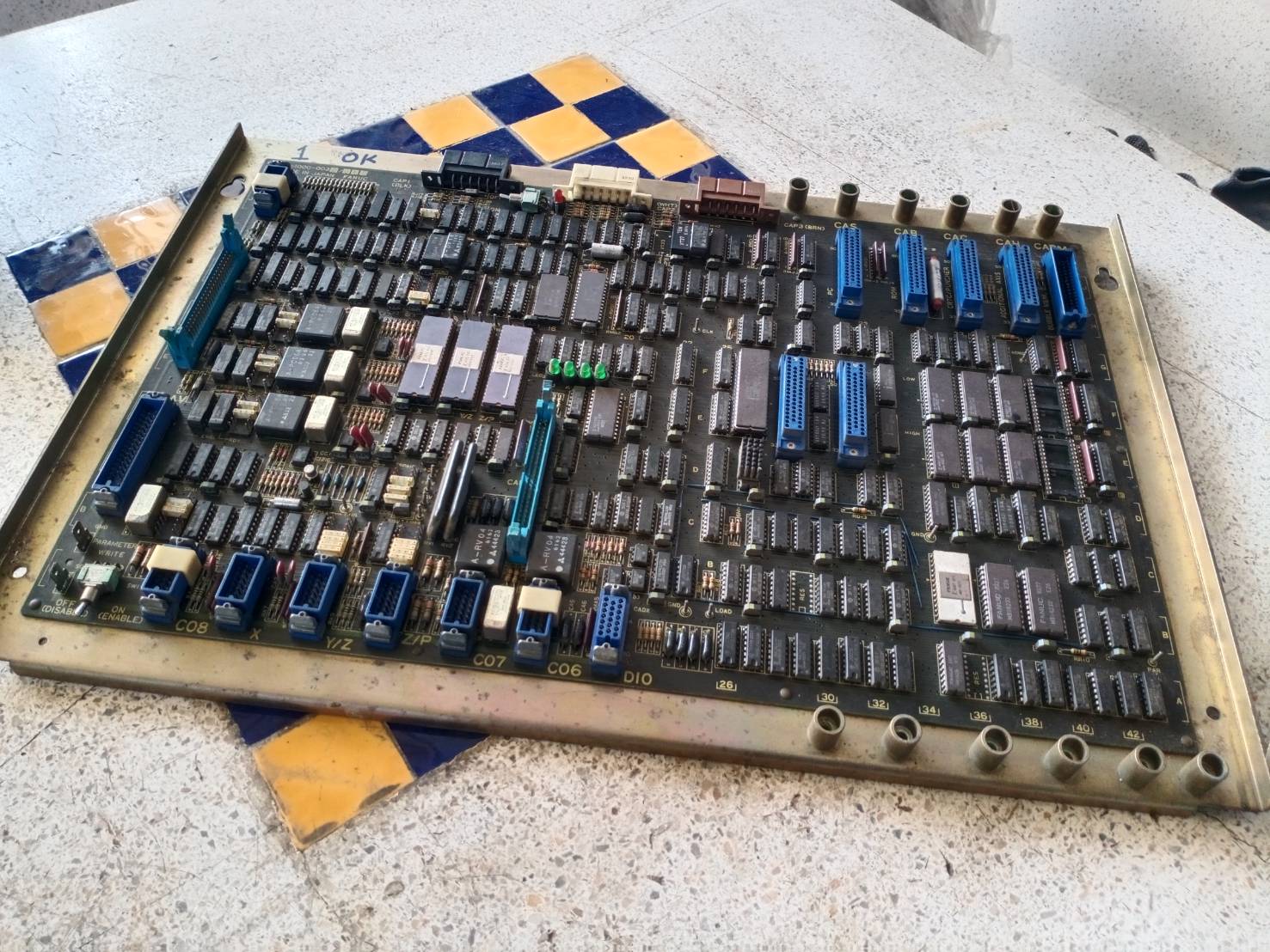FANUC A16B-1000-0030 MAIN BOARD