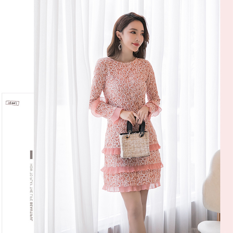 kudapy เดรสสั้นแขนยาวสีชมพูโอรส ผ้าลูกไม้เนื้อนิ่มใส่ออกงาน