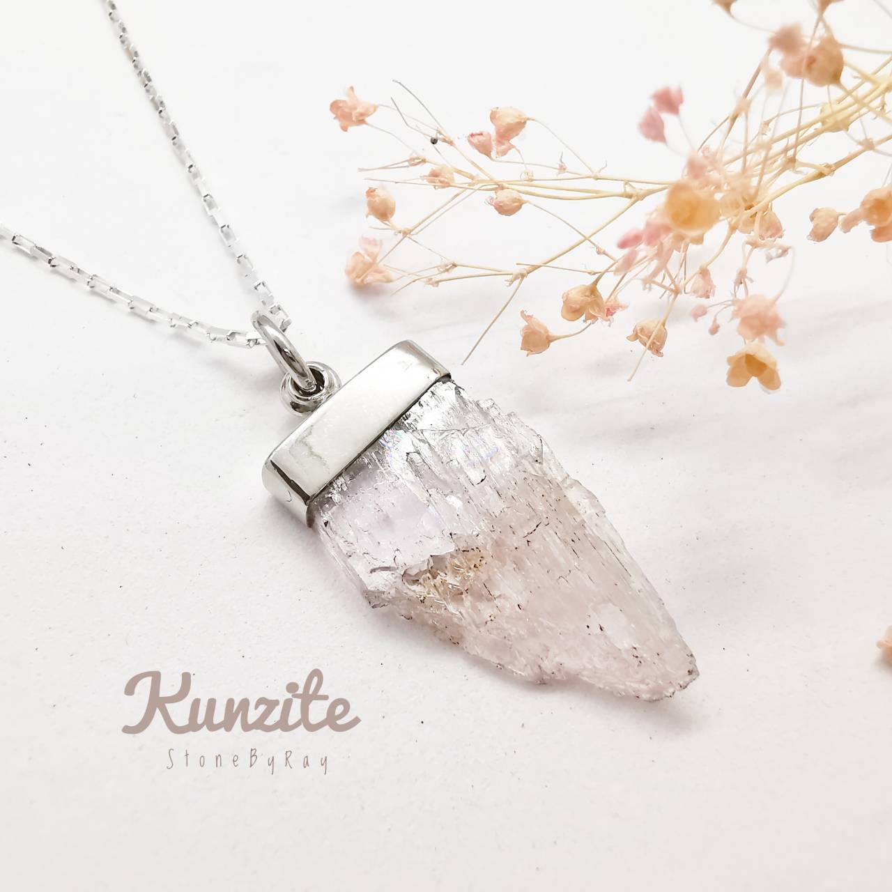 สร้อยคอเงินจี้หินคุนไซต์ Kunzite