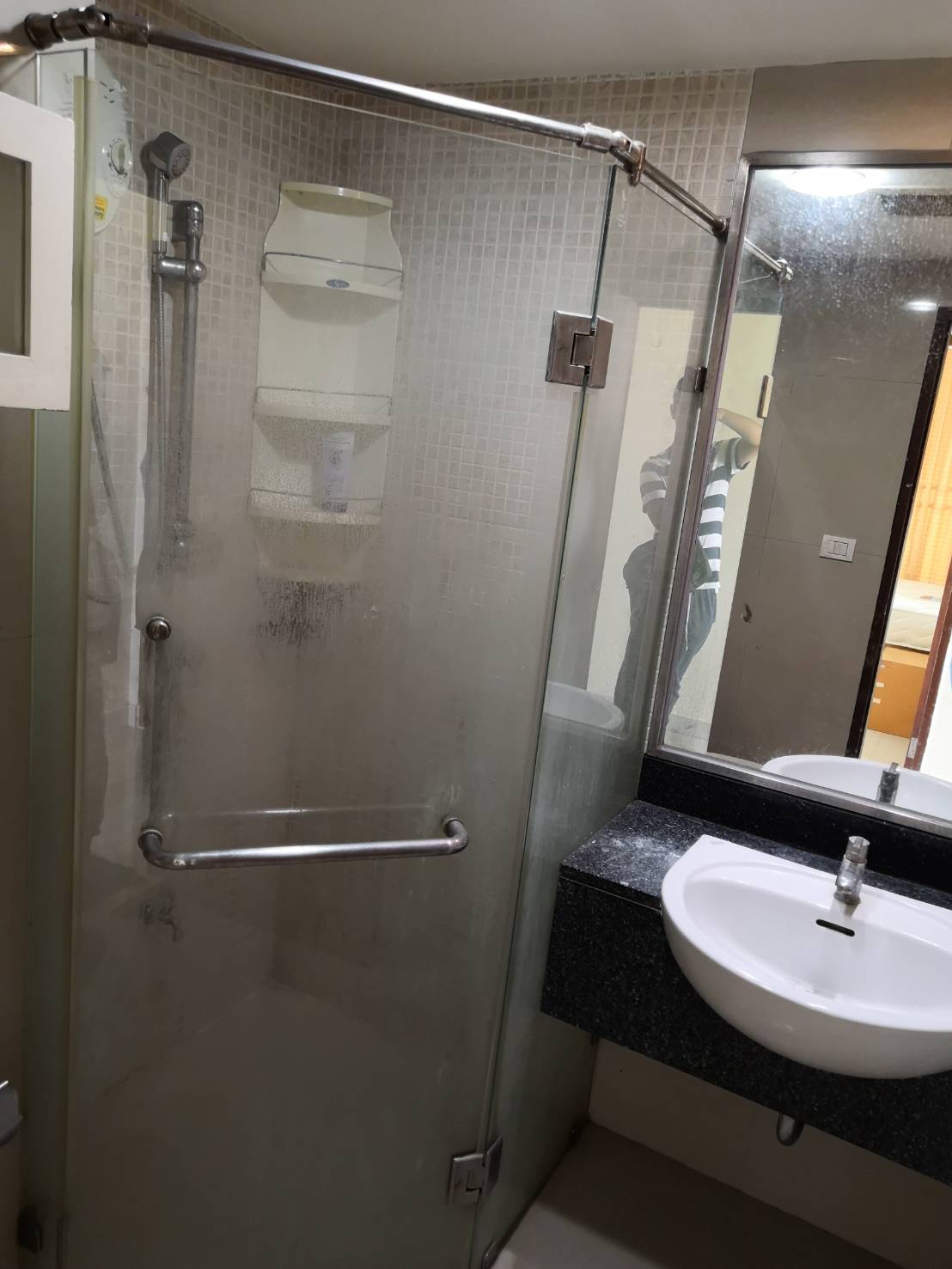 ให้เช่าและขายคอนโด3ห้องนอน เดอะ คริส รัชดา17 ตึก1